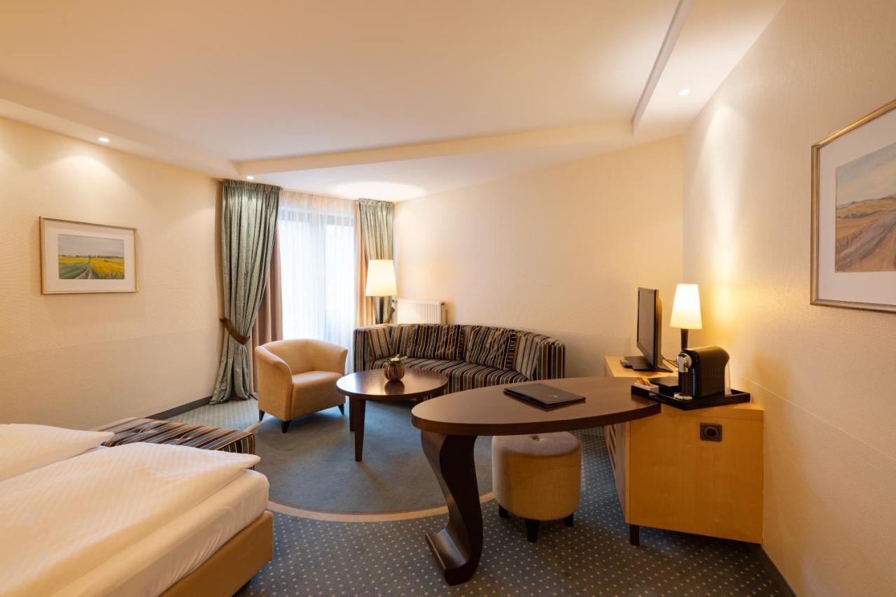 Romantik Hotel Waldschloesschen ชลีสวิก ภายนอก รูปภาพ